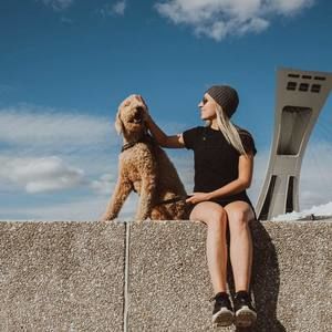 Meet your Posher, Caroline